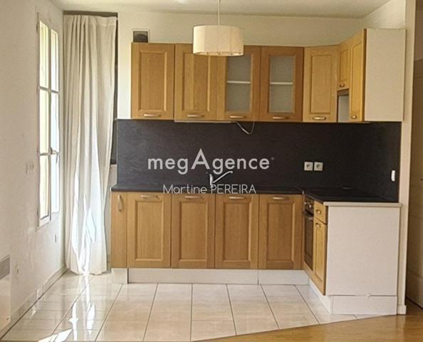 Appartement à MANTES-LA-JOLIE, 78200 - 3 pièces 78m²