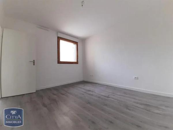 Appartement à louer 3 pièces 65.61m²