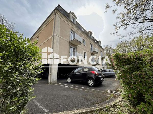 Location Studio 20.2 m² - 11 RUE JAMBE A L'ANE Poitiers 86000