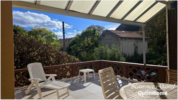 Maison à vendre 8 pièces avec terrasse DIGNE LES BAINS (04)