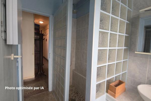 Maison à vendre 8 pièces avec terrasse DIGNE LES BAINS (04)