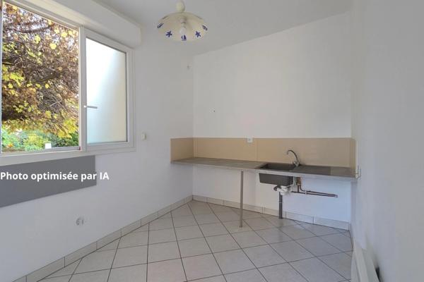 Maison à vendre 8 pièces avec terrasse DIGNE LES BAINS (04)