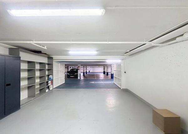 Parking / Box à vendre à Paris (75012)