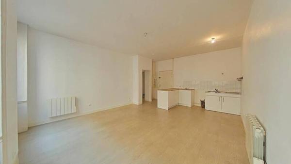 Appartement 2 pièces                                        - 42000 Saint-Étienne Réf : 13354