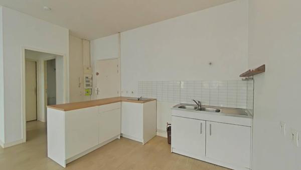 Appartement 2 pièces                                        - 42000 Saint-Étienne Réf : 13354
