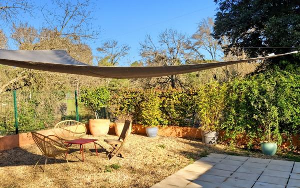 Maison à vendre    5 pièces •  Nîmes