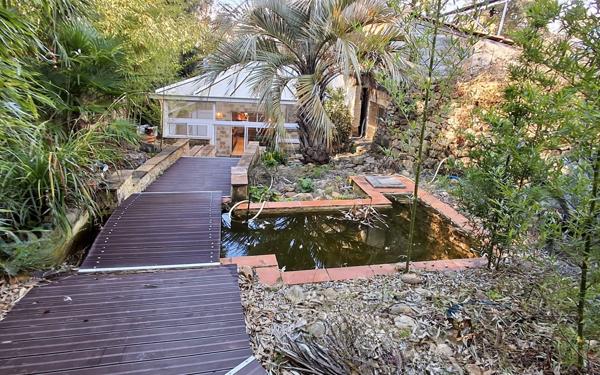 Maison à vendre    5 pièces •  Nîmes