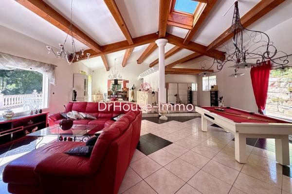 Maison à vendre 5 pièces de 200 m²