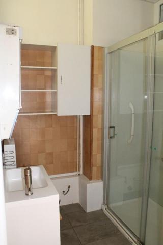 Langogne Appartement en duplex avec garage et  petit jardin