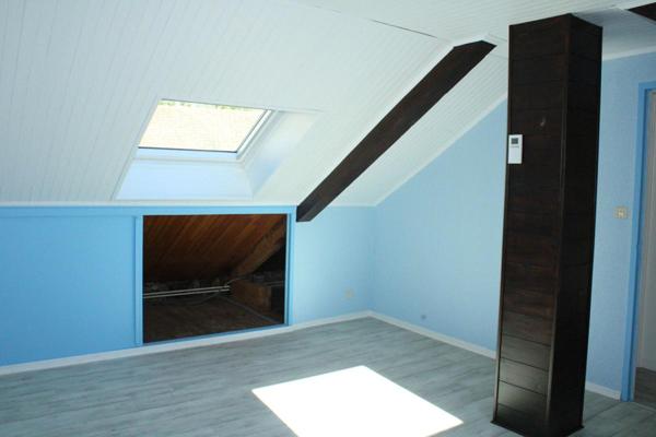 Langogne Appartement en duplex avec garage et  petit jardin