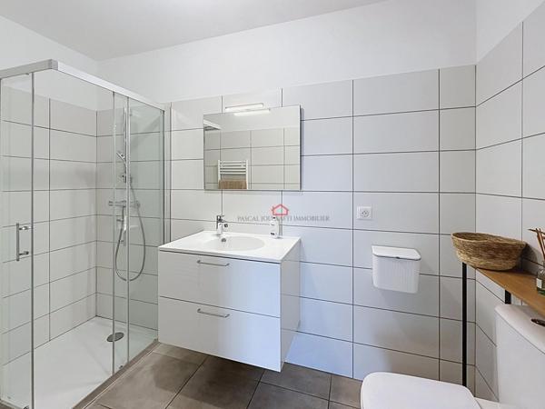 Ajaccio, appartement contemporain avec vue mer