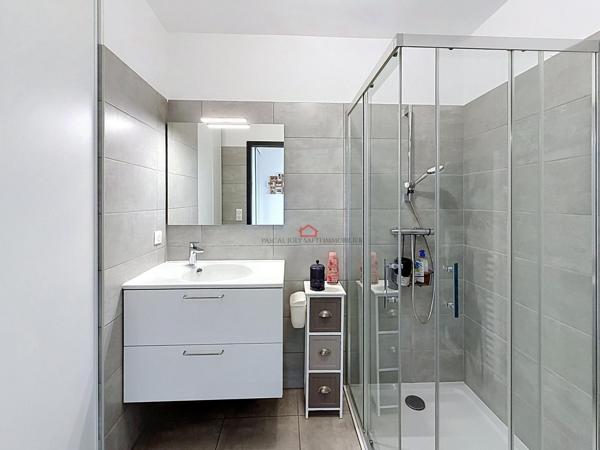 Ajaccio, appartement contemporain avec vue mer