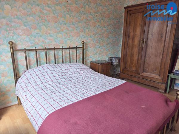 MAISON 5 CHAMBRES SUR SOUS SOL