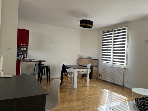 POITIERS Plateau à proximité du Parc de Blossac - T2 Meublé