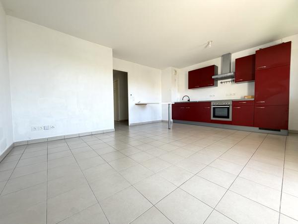 Miramas (13140) Appartement T3 55 M2 + terrasse 20 M2 MIRAMAS