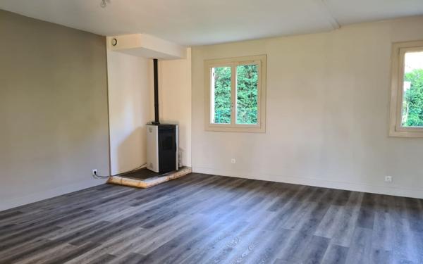 Maison à vendre    4 pièces •  Razac-sur-l'Isle