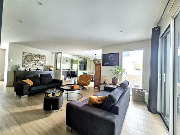 Maison 7 pièce(s) 5 chambre(s) 189.73 m²