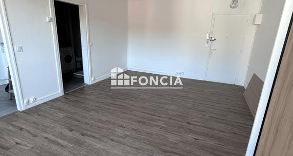 Location Studio 34.8 m² - Pontoise 95300