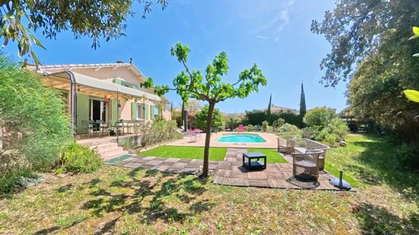 Uzès (30700) A vendre, belle villa à seulement 6 minutes d'Uzès
