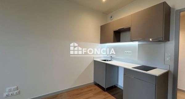 Location Appartement 2 pièces 36.7 m² - Guingamp 22200