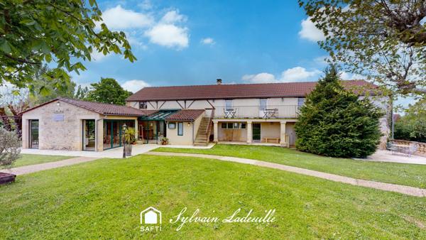 Chambres d'hôtes sur 4 Ha au Eyzies