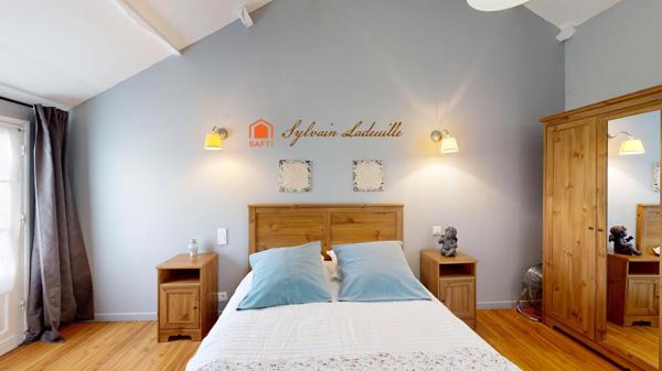 Chambres d'hôtes sur 4 Ha au Eyzies