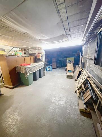 PARC DE LA CLOCHE - MAISON INDIVIDUELLE DE 110 M2 SUR SOUS-SOL TOTAL A 2 MN DU RER C