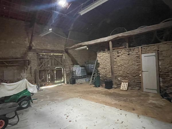 Maison 130m2 avec grange sur 2900m2 de terrain