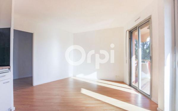 Appartement à vendre    1 pièce • 34,21 m2 Mandelieu-la-Napoule