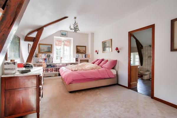 Maison 7 pièces – 256 m² environ à Pacé (ref : 35353)