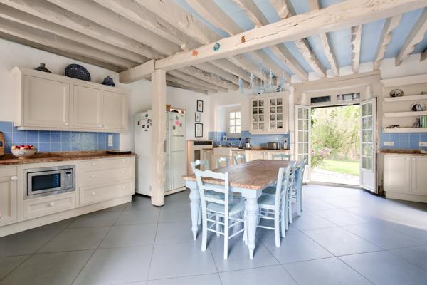 Maison 7 pièces – 256 m² environ à Pacé (ref : 35353)