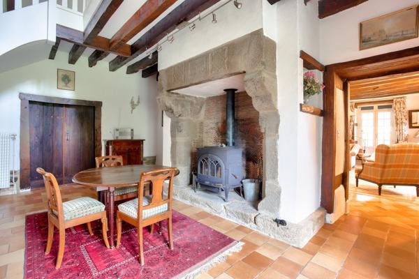 Maison 7 pièces – 256 m² environ à Pacé (ref : 35353)