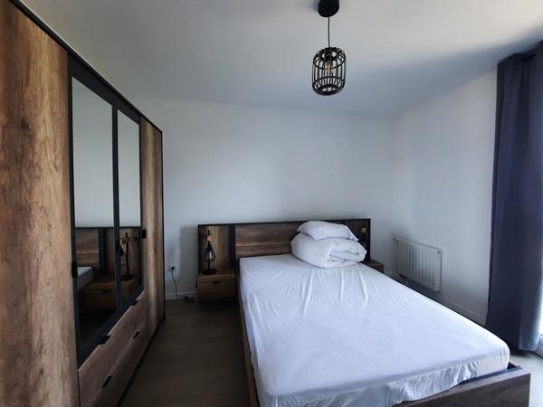 Appartement 2 pièces – 45 m² environ à Saint-Nazaire (ref : 73386SN)