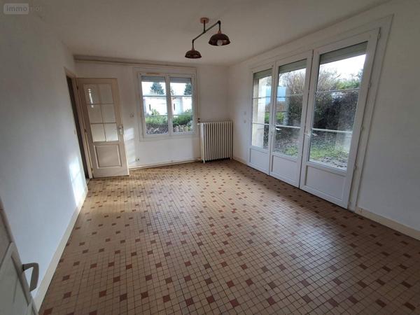 Maison à vendre à Bléré dans l'Indre-et-Loire (37150), ref : 022/1173