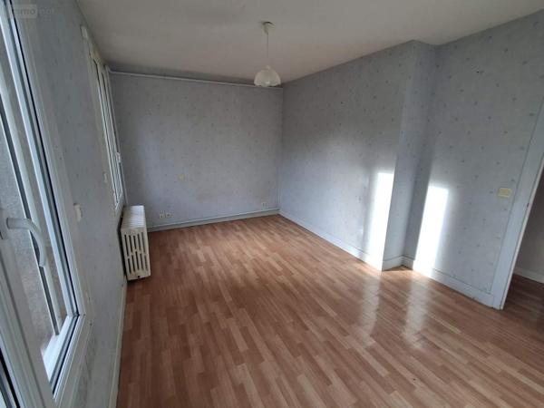 Maison à vendre à Bléré dans l'Indre-et-Loire (37150), ref : 022/1173