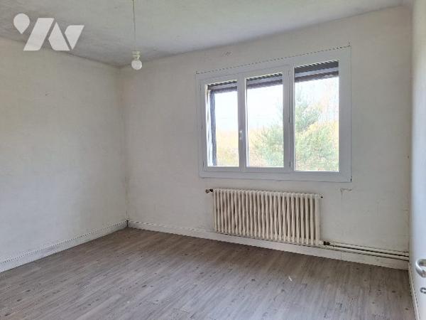 Maison 71m² habitable et 3 000m² de terrain , CLEMONT