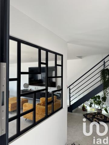 Maison à vendre 4 pièces 127 m² Saint-Sulpice-de-Royan