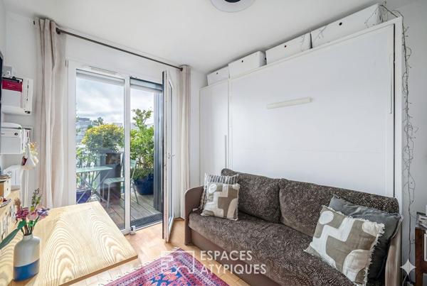Duplex contemporain aux terrasses végétalisées, esprit canopée urbaine