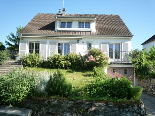 CHATEAU THIERRY (02)  à vendre jolie maison de 160 m2 habitable de suite sur un terrain de 1543 m2