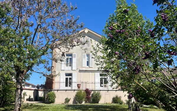 Maison à vendre    8 pièces • 300 m2 Toul
