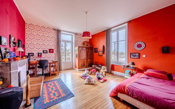 Maison à vendre    8 pièces • 300 m2 Toul