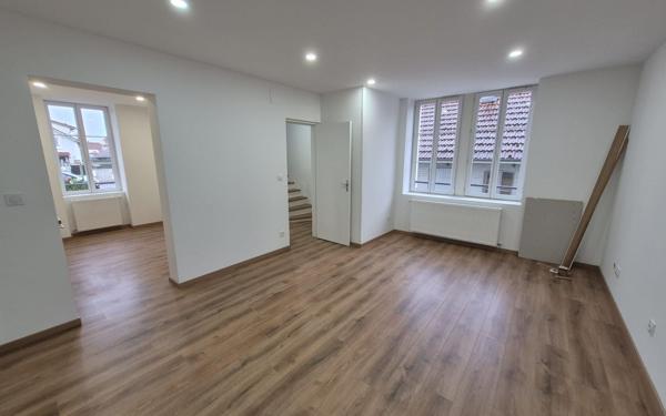 Maison à louer    3 pièces •  Amnéville