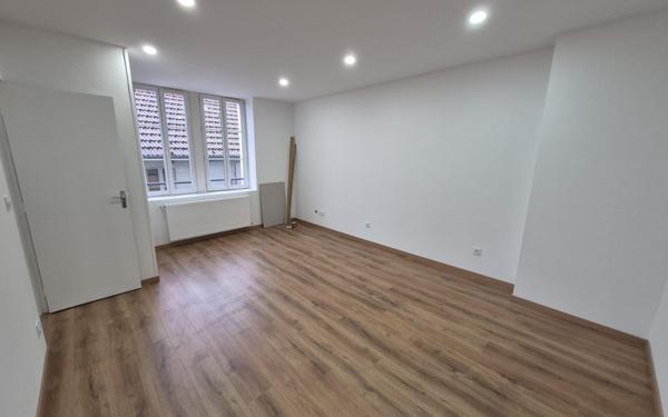 Maison à louer    3 pièces •  Amnéville