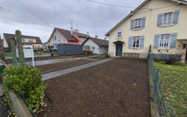 Maison à louer    3 pièces •  Amnéville