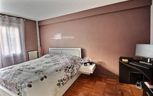 Appartement à vendre    2 pièces • 46 m2 Clichy