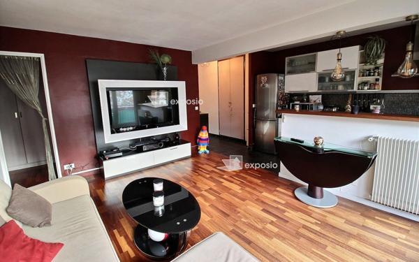 Appartement à vendre    2 pièces • 46 m2 Clichy