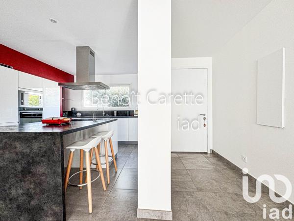 Maison traditionnelle 4 pièces de 132 m² à Saint-Laurent-de-la-Salanque (66250)