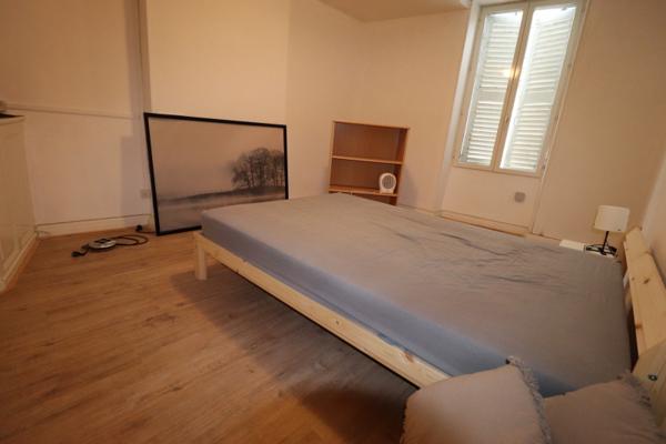 Immeuble Bourbon L Archambault 7 pièce(s) 220 m2