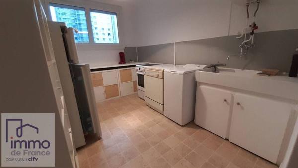 GRENOBLE / 5 rue Lieutenant Colonel CHABAL. T3 meublé de 56,45m².