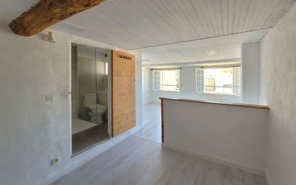 Maison à vendre    2 pièces • 45 m2 Vinon-sur-Verdon